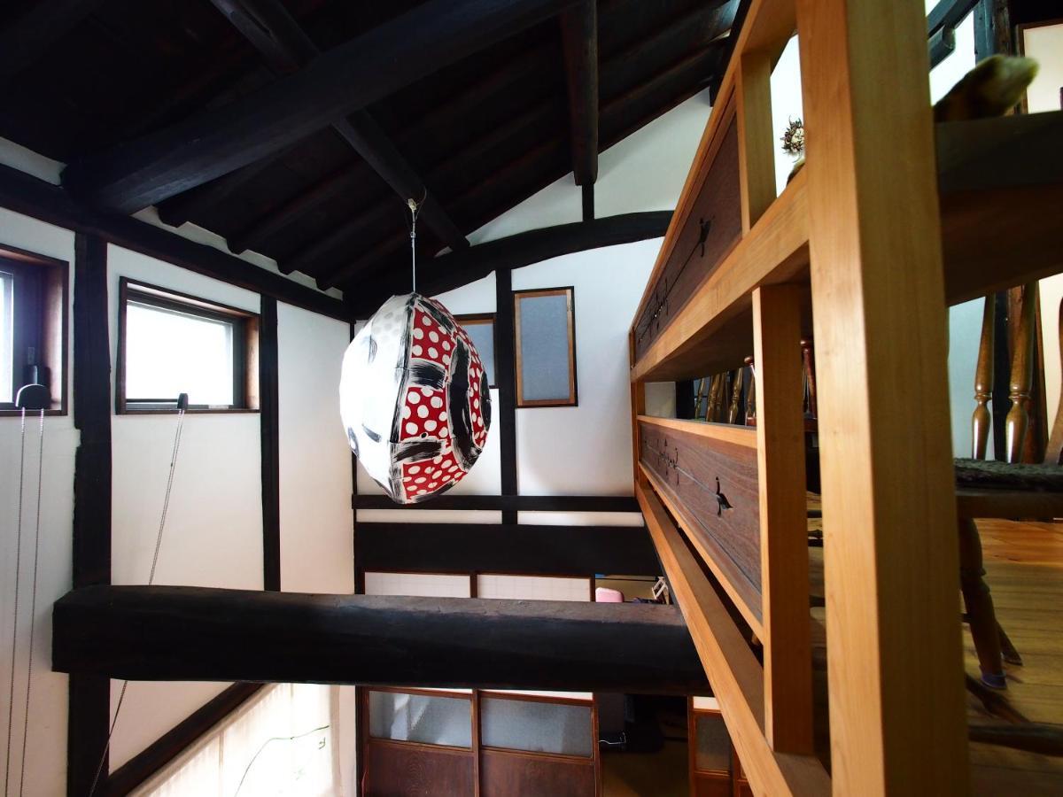 ヒルズハウスセカンド Apartment Чубу Екстериор снимка
